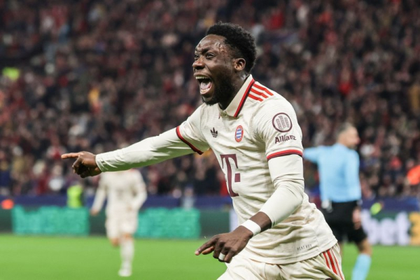 Bayern Munich defender Alphonso Davies sustains season-ending ACL tear
