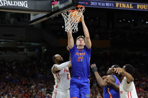 Florida's Alex Condon declares for 2025 NBA Draft, but keeps collegiate eligibility Florida's Alex Condon declares for 2025 NBA Draft, but keeps collegiate eligibility