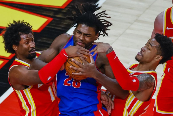 NBA suspends 5 players for Detroit Pistons-Minnesota Timberwolves scuffle NBA suspends 5 players for Detroit Pistons-Minnesota Timberwolves scuffle