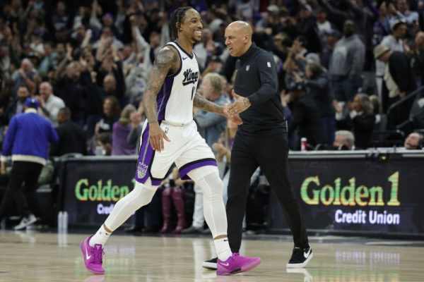 Sacramento Kings plan to hire Doug Christie as head coach Sacramento Kings plan to hire Doug Christie as head coach