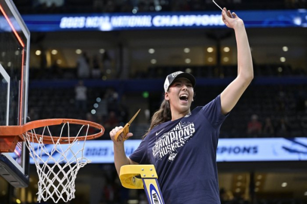 Top WNBA Draft pick Paige Bueckers excited for 'new level of standards' Top WNBA Draft pick Paige Bueckers excited for 'new level of standards'