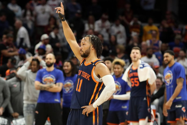 Jalen Brunson nets 40, sinks game-winner, helps Knicks advance past Pistons