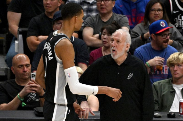 NBA legend Gregg Popovich steps down as San Antonio Spurs coach NBA legend Gregg Popovich steps down as San Antonio Spurs coach