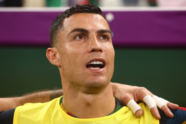 Cristiano Ronaldo signs extension with Saudi soccer club Al-Nassr Cristiano Ronaldo signs extension with Saudi soccer club Al-Nassr