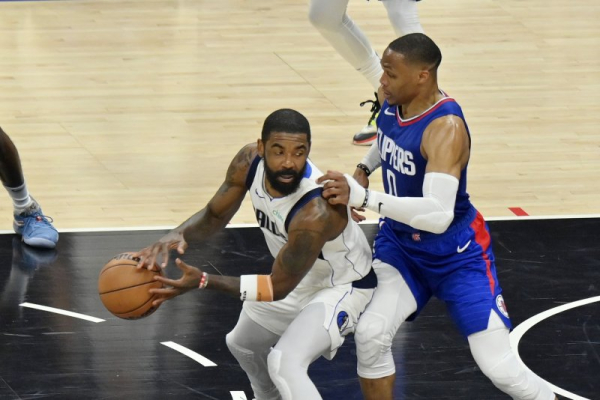 Kyrie Irving to decline $43M option, sign $119M deal with Mavericks