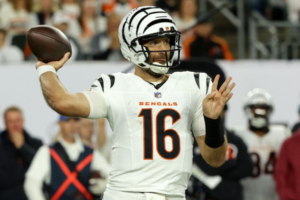 Fantasy football: Flacco, Demercado, Johnson among Week 11 add/drops Fantasy football: Flacco, Demercado, Johnson among Week 11 add/drops