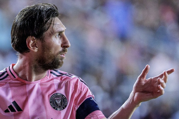 Lionel Messi buys Catalan soccer franchise UE Cornella Lionel Messi buys Catalan soccer franchise UE Cornella