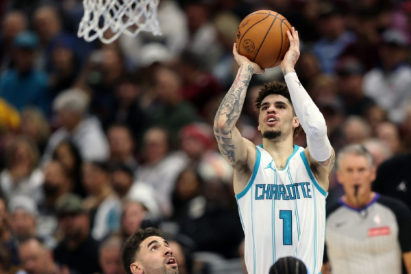 Minnesota Timberwolves trade for Charlotte Hornets guard LaMelo Ball