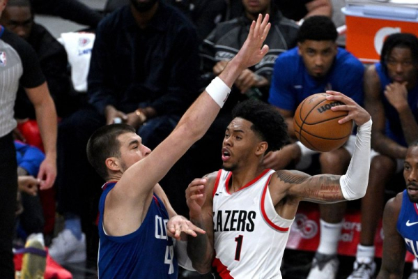 Anfernee Simons agrees to 2-year deal with Philadelphia 76ers Anfernee Simons agrees to 2-year deal with Philadelphia 76ers