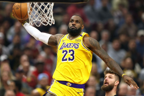 NBA great LeBron James to sign with Philadelphia 76ers, eyes 5th title NBA great LeBron James to sign with Philadelphia 76ers, eyes 5th title